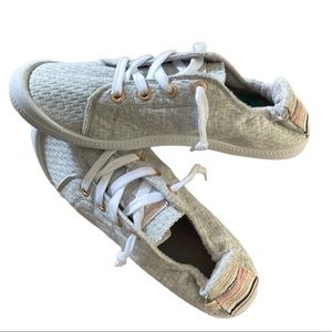 tommy bahama womens size 8 flat shoes memory foam grey NWOT